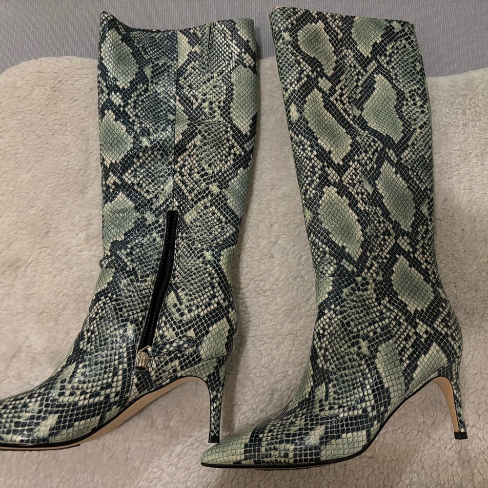 NWOT Nine West snake skin knee high boots